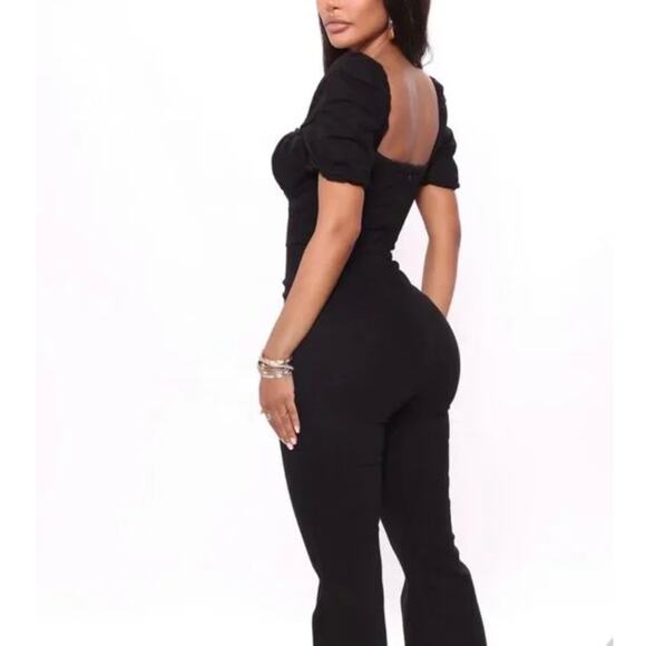 Fashion nova- Denim sweetie jump suit - Picture 3 of 8